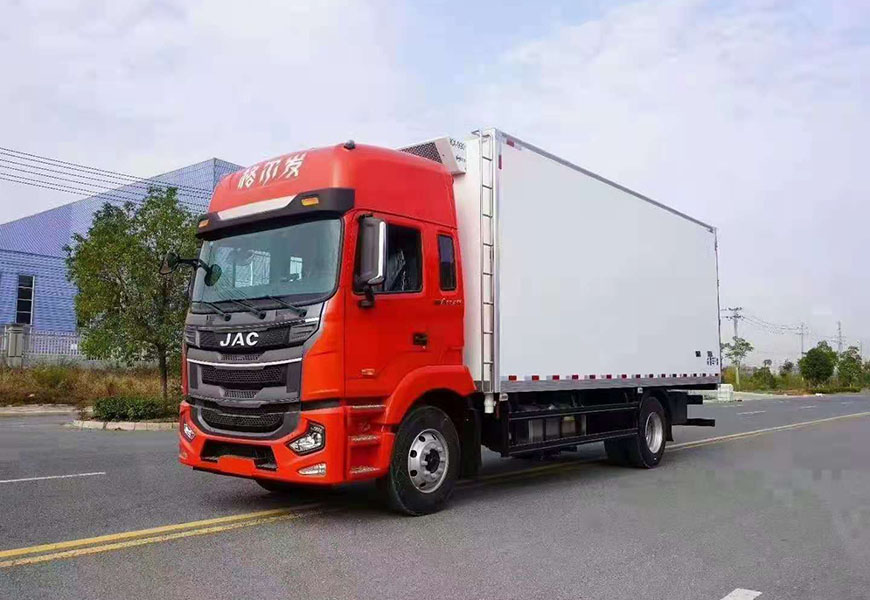 國(guó)六江淮格爾發(fā)A5X冷藏車6米8