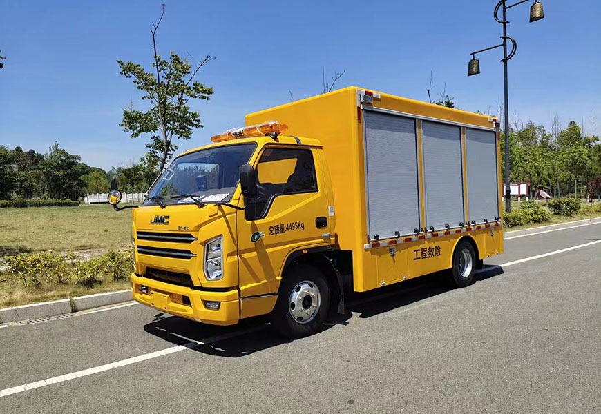程力專用車江鈴順達(dá)藍(lán)牌救險(xiǎn)車|1000立方排水搶險(xiǎn)車