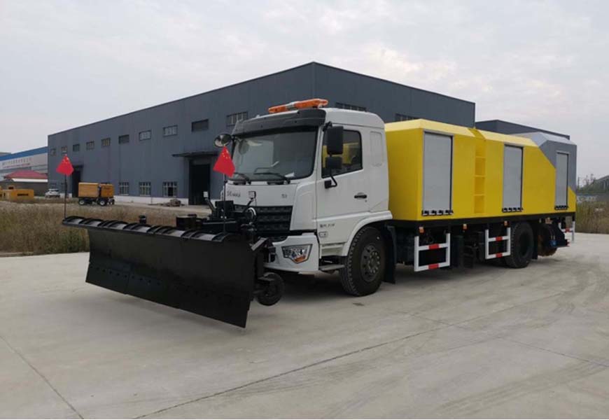 程力威牌CLW5180TCXE6型除雪除冰車，程力破冰除雪